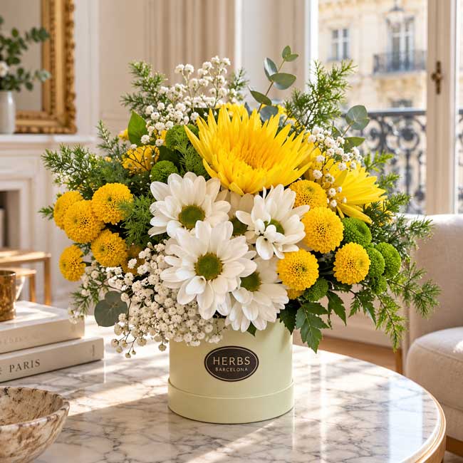 Ramo Blanco y Amarillo "NICE" 1 Un ramo con colores blancos y amarillos