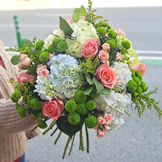 RAMO CON HORTENSIAS "DUBAI" 5 hortensias-barcelona
