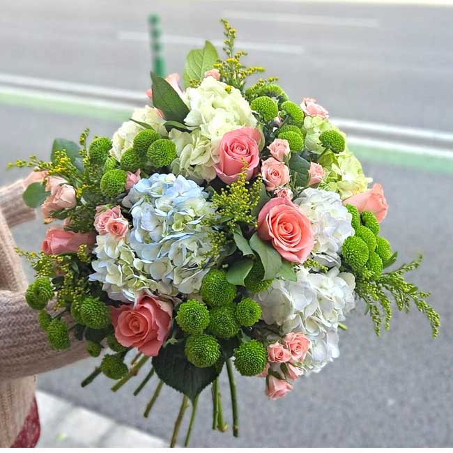 RAMO CON HORTENSIAS "DUBAI" 4 ramos-con-hortensias-barcelona